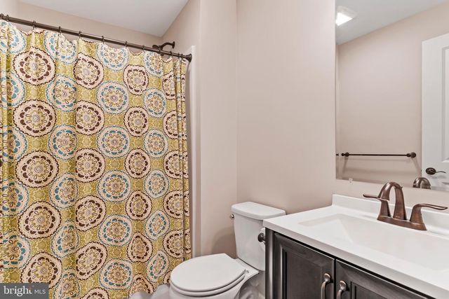 16 BOBOLINK COURT, Mechanicsburg, PA 17050