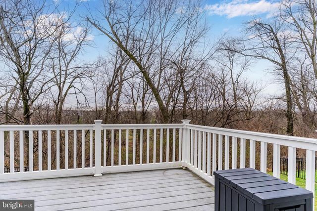 16 BOBOLINK COURT, Mechanicsburg, PA 17050