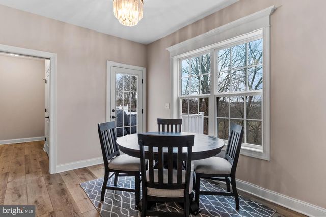 16 BOBOLINK COURT, Mechanicsburg, PA 17050