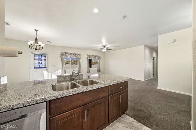 880 Fort Carson Road, Pahrump, NV 89060