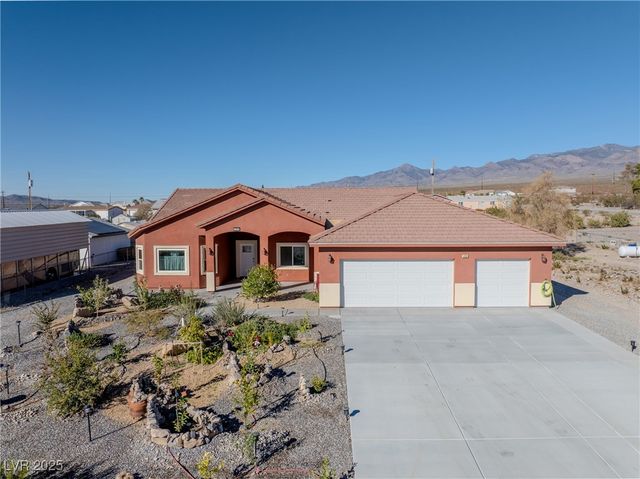 880 Fort Carson Road, Pahrump, NV 89060