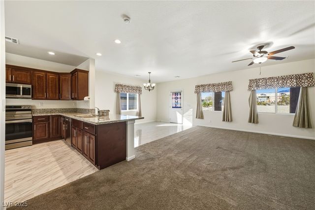 880 Fort Carson Road, Pahrump, NV 89060