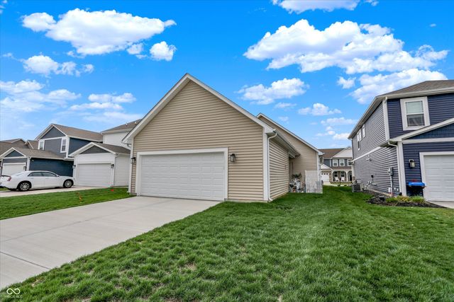 2543 Maricopa Boulevard, Whitestown, IN 46075