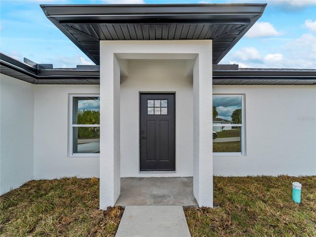 19481 VILLANOVA AVENUE, Port Charlotte, FL 33954