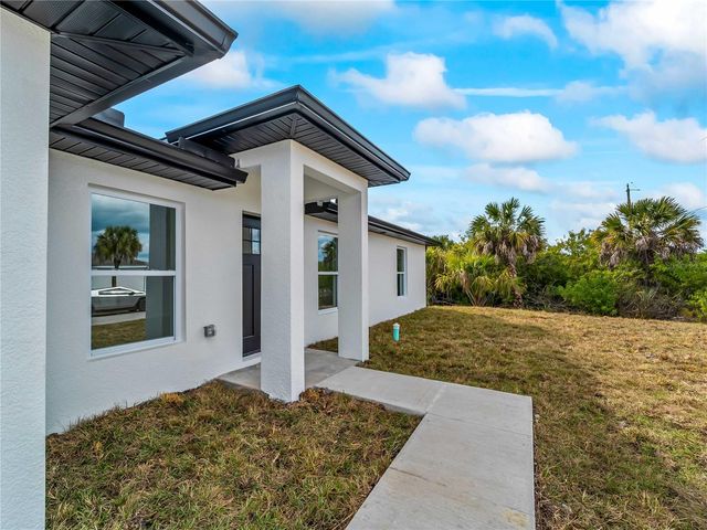 19481 VILLANOVA AVENUE, Port Charlotte, FL 33954