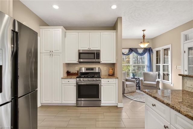 100 Alison Lane, Archdale, NC 27263