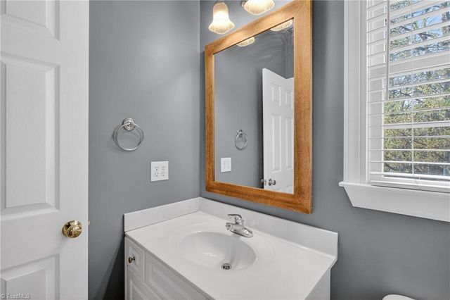 100 Alison Lane, Archdale, NC 27263