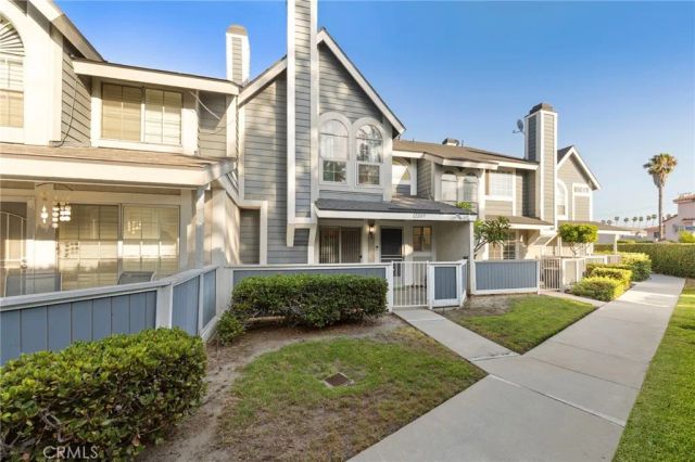 12205 Foster Road, Norwalk, CA 90650