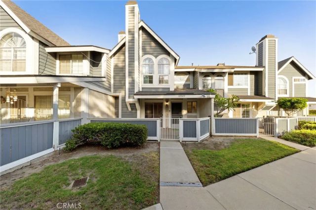 12205 Foster Road, Norwalk, CA 90650