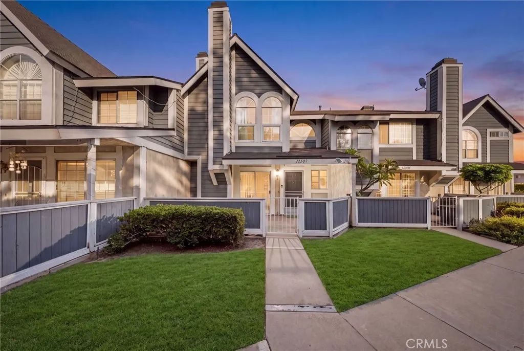 12205 Foster Road, Norwalk, CA 90650