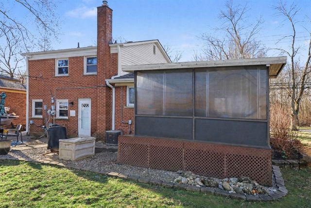 267 Willis Road, Saline, MI 48176