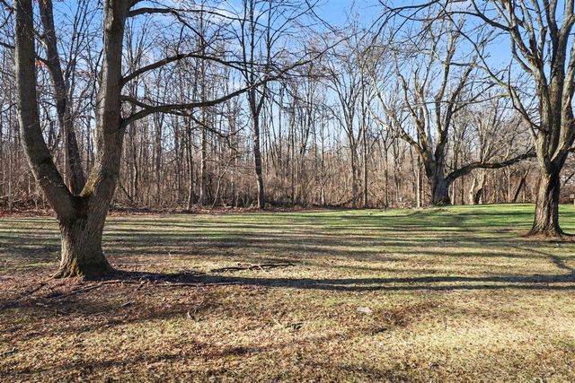 267 Willis Road, Saline, MI 48176