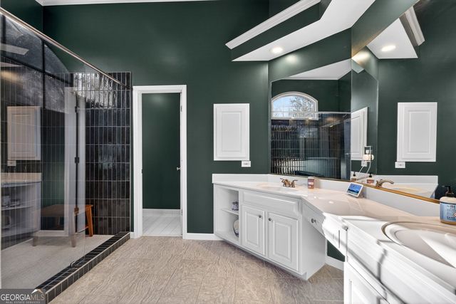 105 Cadencia Court, Fayetteville, GA 30215