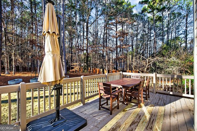 105 Cadencia Court, Fayetteville, GA 30215