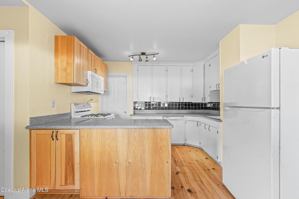 17778 E CANARY CREEK RD, Cataldo, ID 83810 photo 11