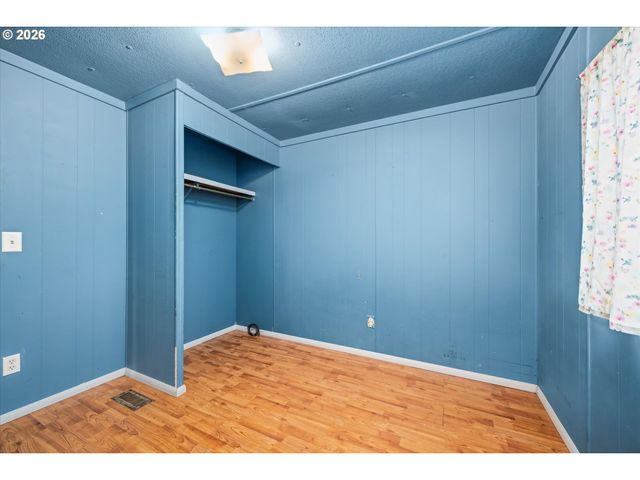 2145 31ST St 48, Springfield, OR 97477