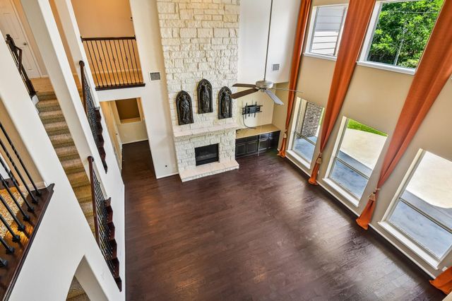 2306 Lakeway Drive, Friendswood, TX 77546