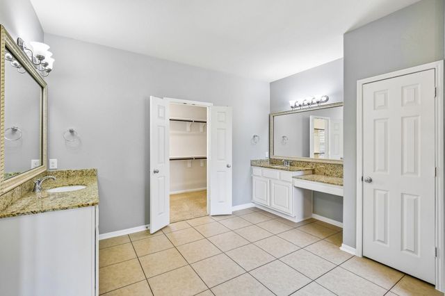2306 Lakeway Drive, Friendswood, TX 77546