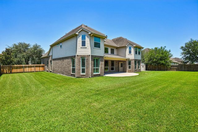 2306 Lakeway Drive, Friendswood, TX 77546