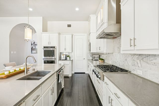 2008 Southlake Glen Drive, Southlake, TX 76092