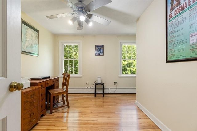 83 Willow Ridge Rd, North Andover, MA 01845