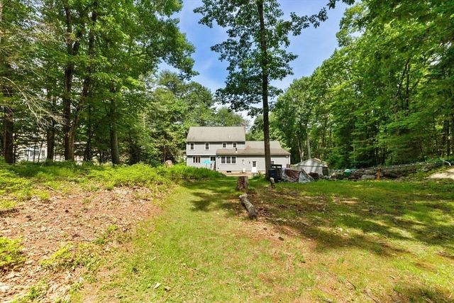 83 Willow Ridge Rd, North Andover, MA 01845