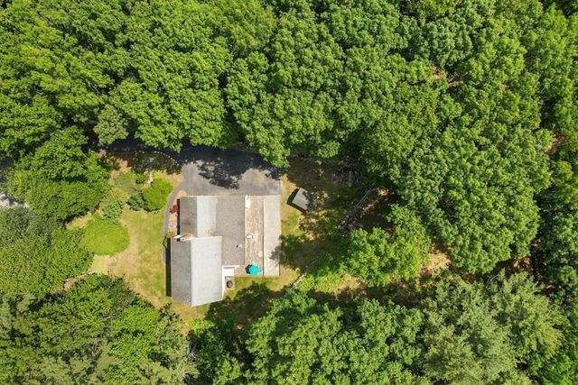 83 Willow Ridge Rd, North Andover, MA 01845