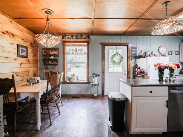 7208 Parsons Way, Mooresville, IN 46158