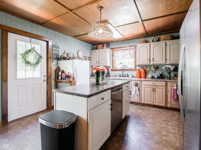 7208 Parsons Way, Mooresville, IN 46158