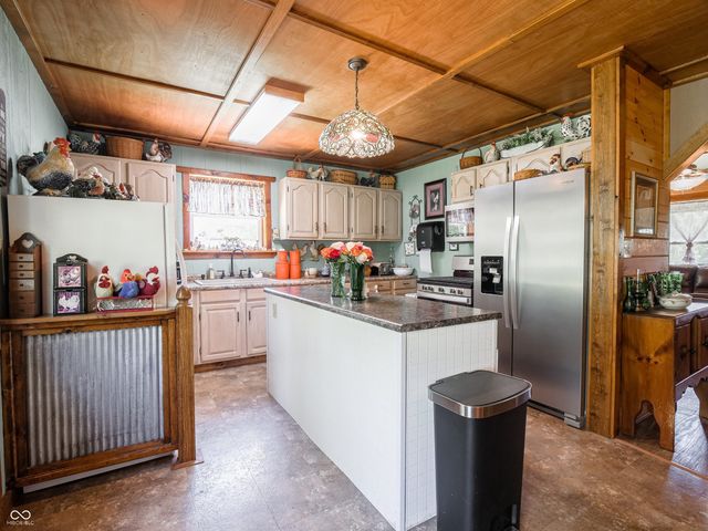 7208 Parsons Way, Mooresville, IN 46158