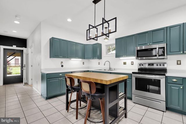 124 CHURCH ST, New Windsor, MD 21776