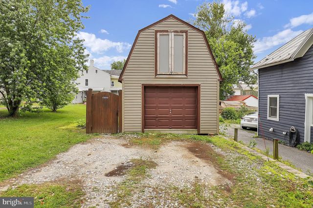 124 CHURCH ST, New Windsor, MD 21776