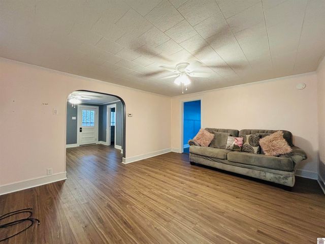 11112 State Route 131, Symsonia, KY 42082