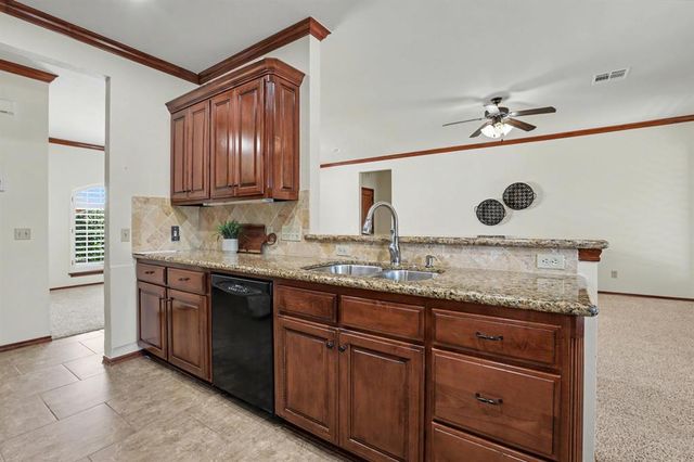 12600 N Rockwell Avenue 54, Oklahoma City, OK 73142