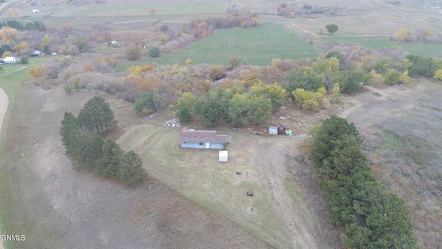 1965 County Road 137, Mandan, ND 58554 property photo