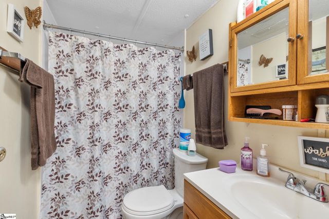 111 Lewis Street, Clinton, SC 29325