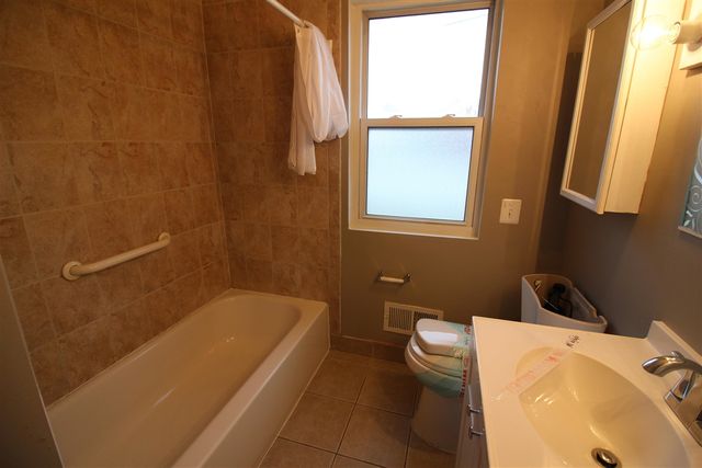 3816 Pokley Court, Sterling Heights, MI 48310