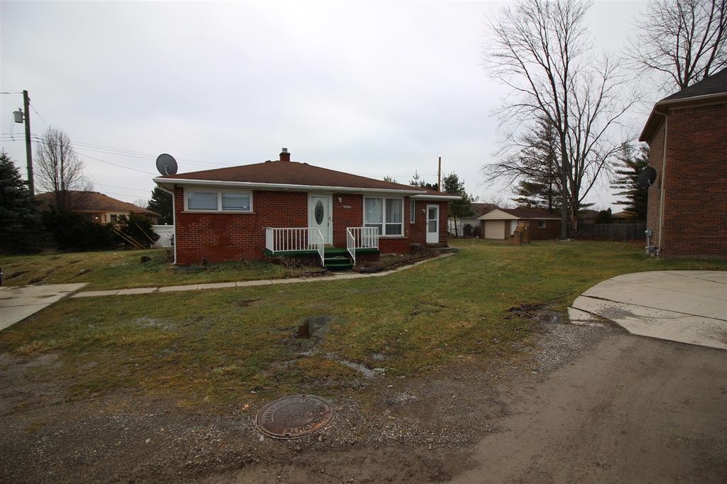 3816 Pokley Court, Sterling Heights, MI 48310