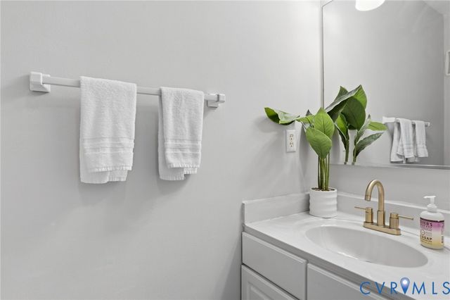 11400 Crawford Wood Ter, Midlothian, VA 23114