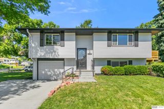 2118 S 122nd Avenue, Omaha, NE 68144