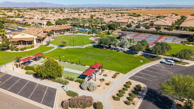 724 E SNOWY FARM Drive, Queen Creek, AZ 85140