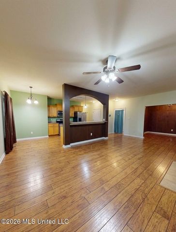 1326 Arbor Lake Drive, Horn Lake, MS 38637