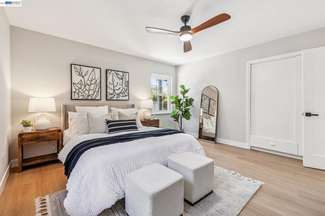 9946 Dante Ave, Oakland, CA 94603