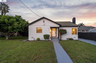 9946 Dante Ave, Oakland, CA 94603
