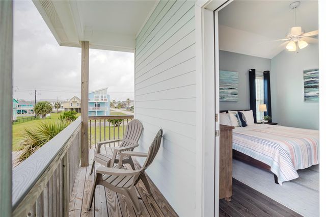 22017 Zachary Drive, Galveston, TX 77554