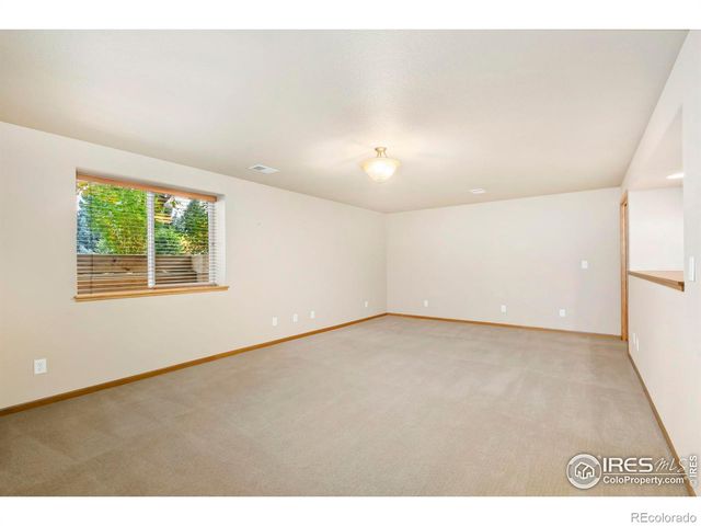 975 Norway Maple Drive, Loveland, CO 80538