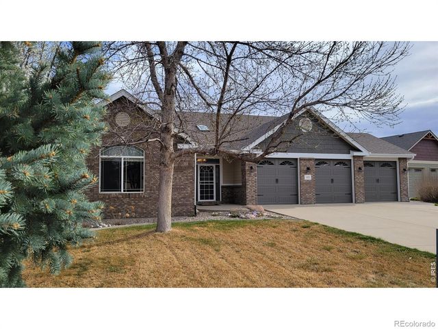 975 Norway Maple Drive, Loveland, CO 80538