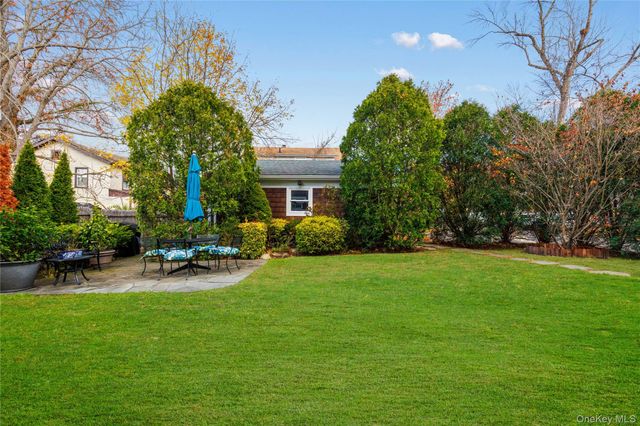 2 GOLDWIN Street 2, Rye, NY 10580