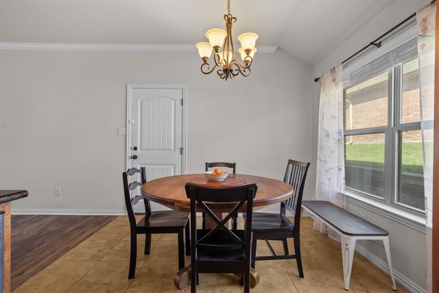 1261 Newcastle Drive, Weatherford, TX 76086