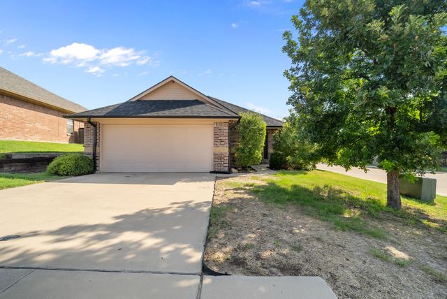 1261 Newcastle Drive, Weatherford, TX 76086